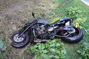Slika Fotografije/Opcenite fotografije/Prometne nesrece/motociklist_27092011.jpg